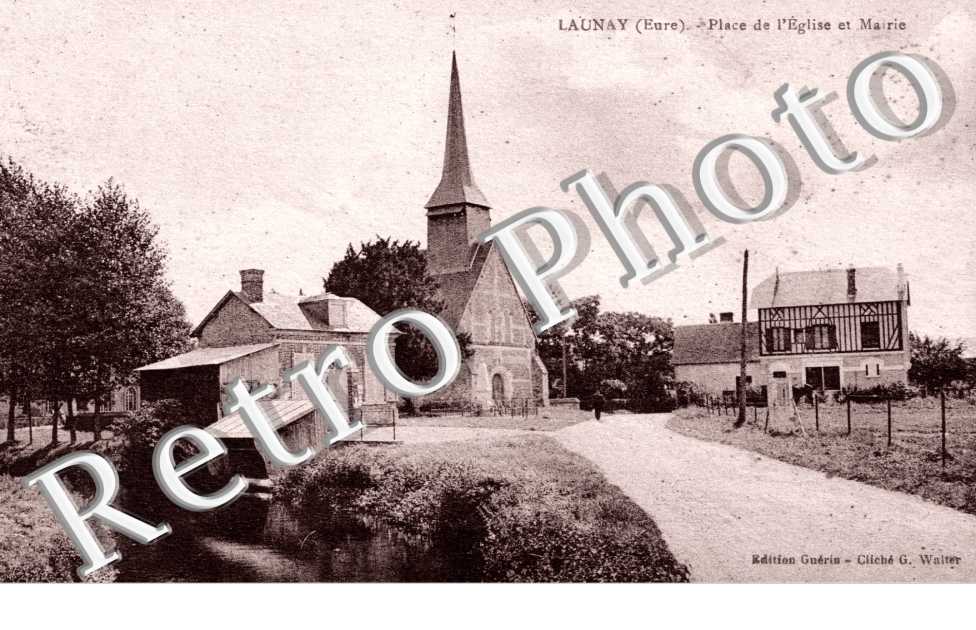 place de l&#039;eglise et mairie
