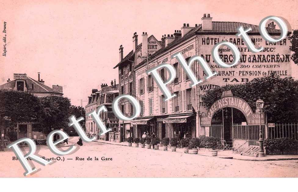 Rue de la gare