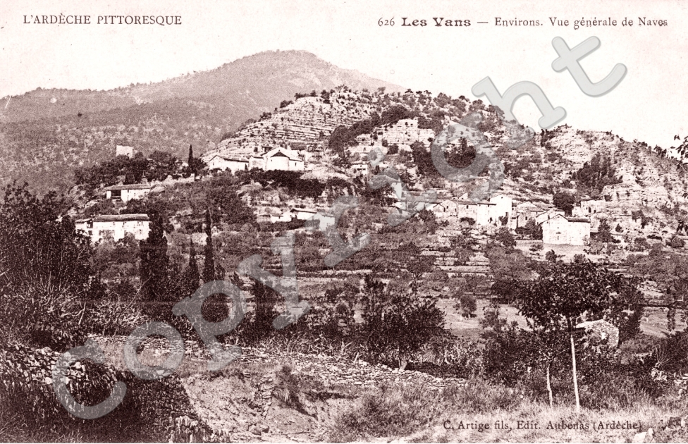 Vue générale de Naves