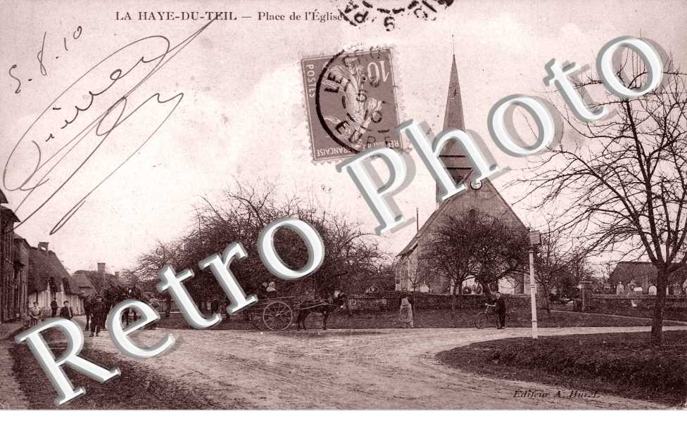 la Haye du Teil  -  Place de l&#039;eglise