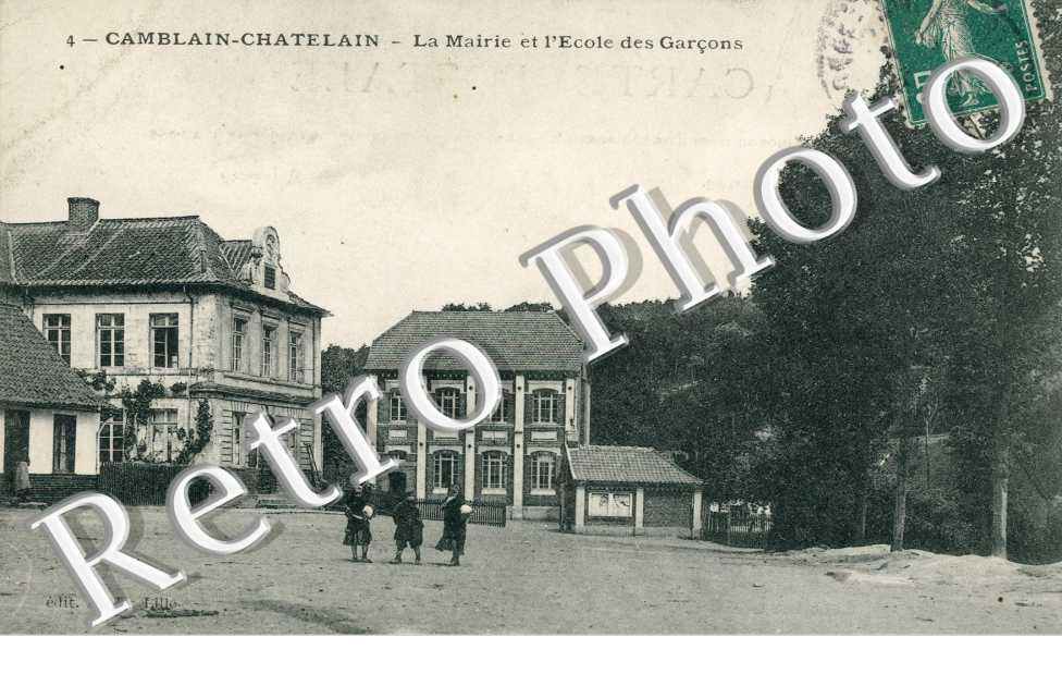 La Mairie et l&#039;école des garçons