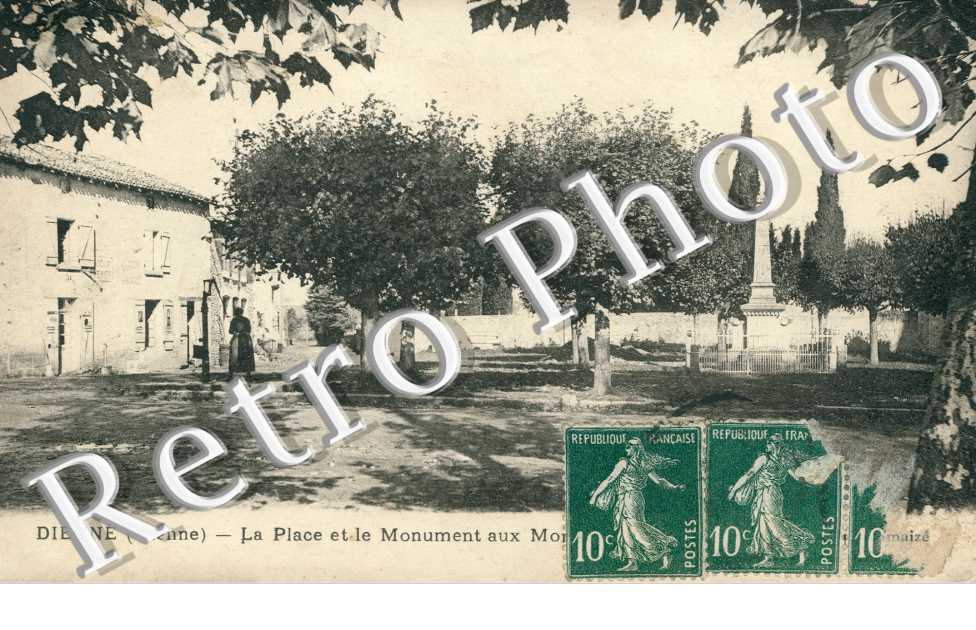 la Place et le monument aux morts