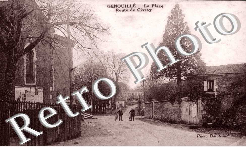 la Place Route de Civray