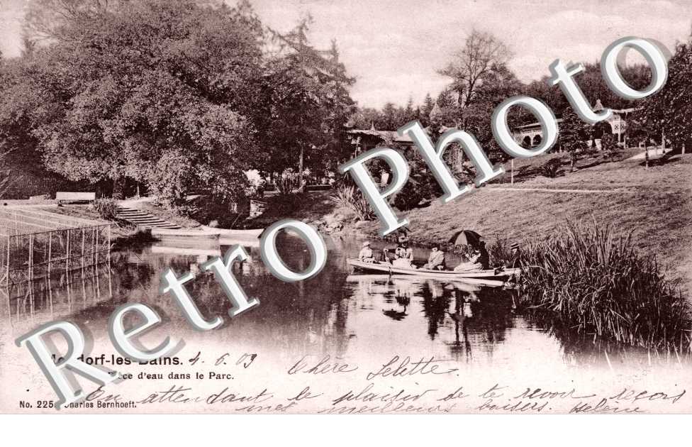 pièce d&#039;eau dans le parc