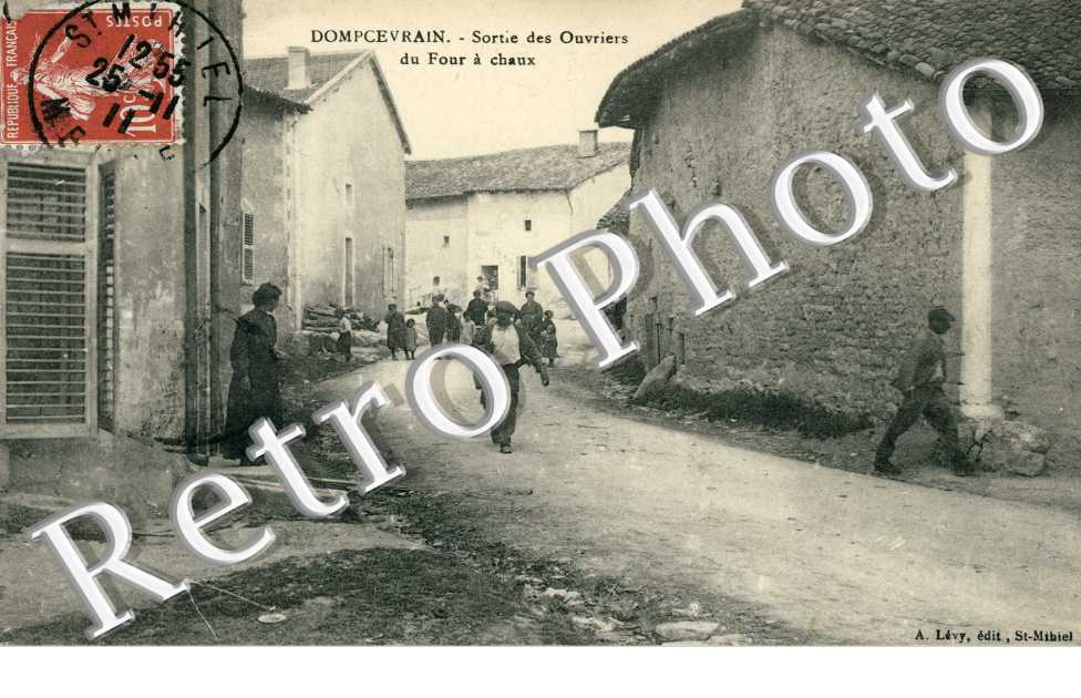 Sortie des ouvriers du Four a chaux