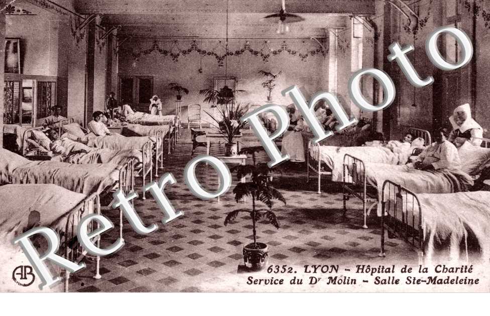 Hopital de La Charité - Service du Dr Molin - Salle Ste Madeleine