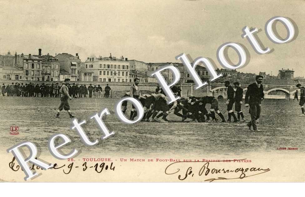Un match de foot-ball sur la prairie des Filtres (Rugby)