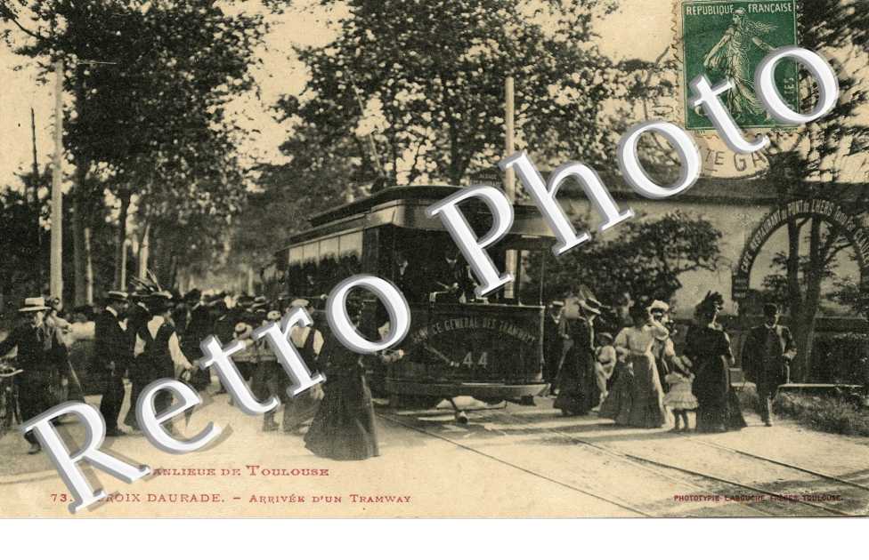 Croix Daurade -  arrivée d'un tramway