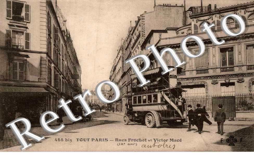rues Frochot et et Victor Mace