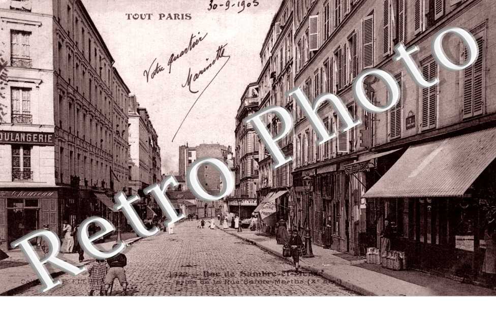 rue de Sambre et Meuse prise de la rue Saint-Marthe