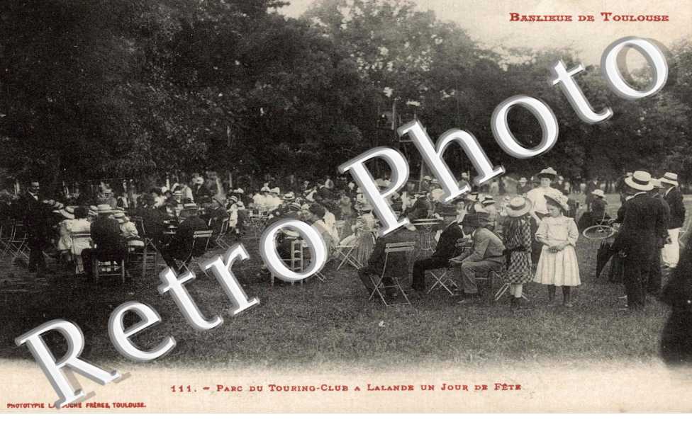 parc du Touring Club à Lalande un jour de fête
