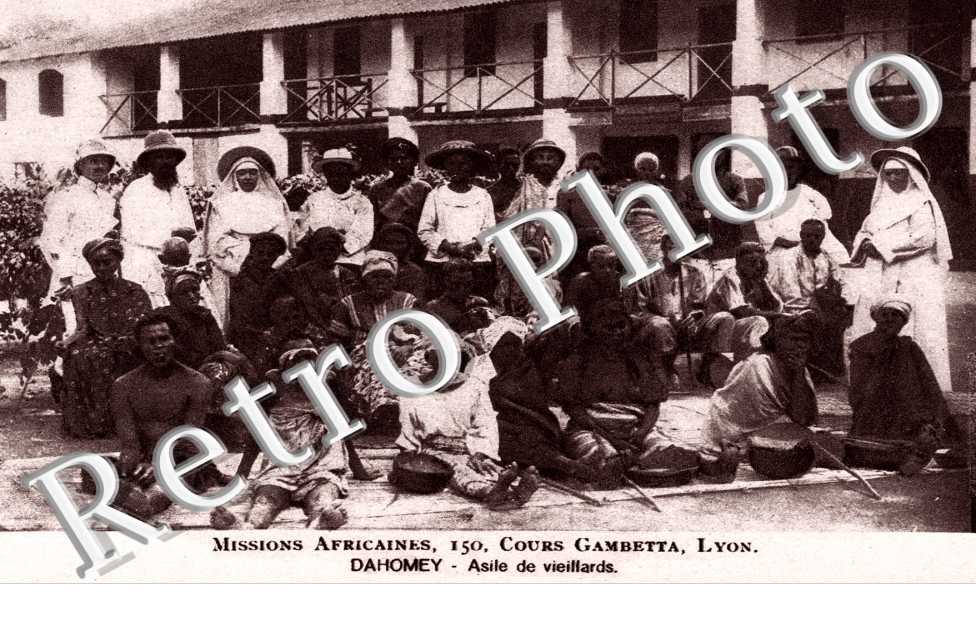 Missions africaines - 1502 cours Gambetta Lyon - Dahomey - Asile de vieillards