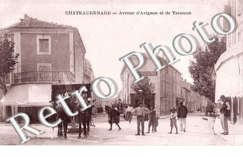 avenue d&#039;Avignon et de Tarascon
