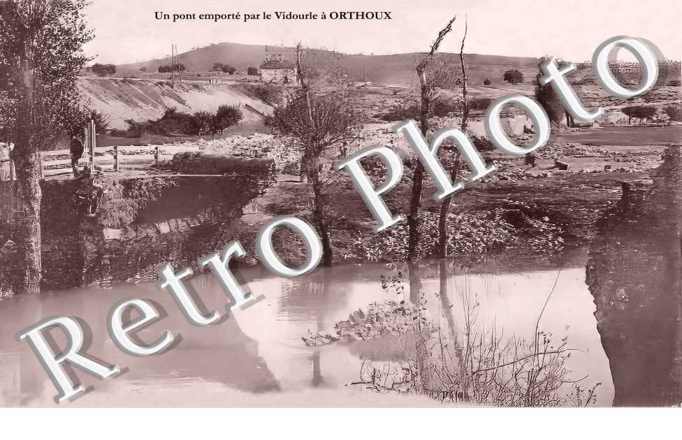 Un pont emporté par le Vidourle