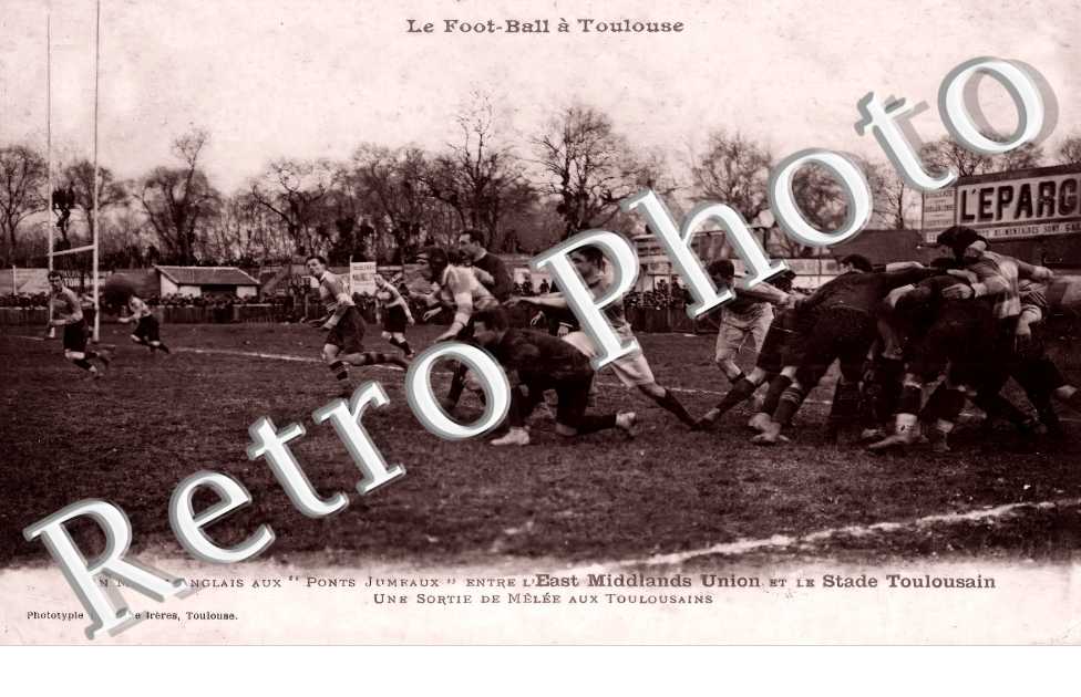 un Match anglais (Rugby) aux " Pont Jumeaux " entre l&#039;East Middlands Union et le Stade Toulousain (quartier des Sept Deniers)