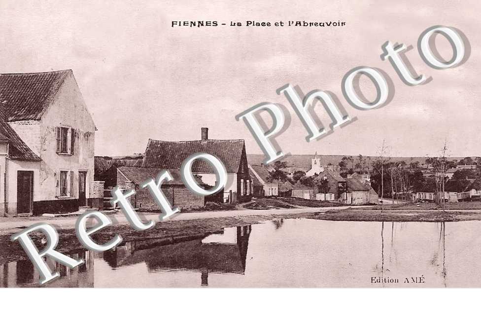 la Place et l&#039;abreuvoir