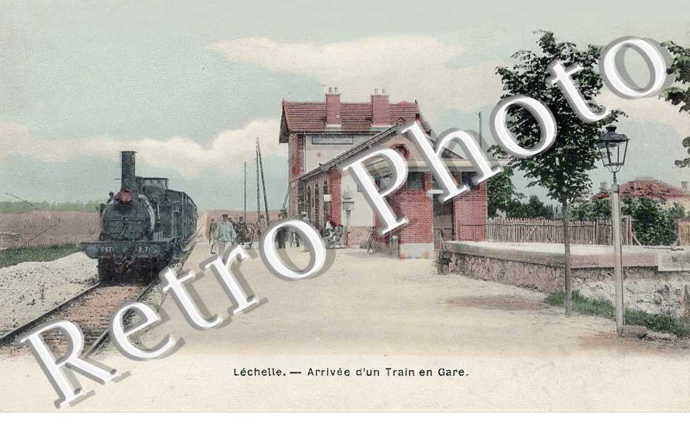 arrivée d&#039;un train en gare