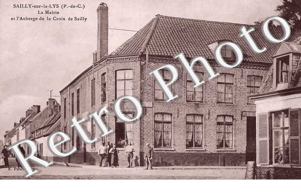 la Mairie et l&#039;auberge de la Croix de Sailly