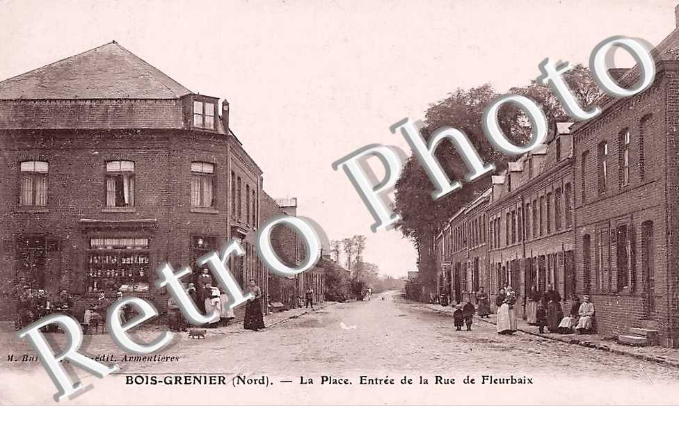 la place Entrée de la rue de Fleurbaix