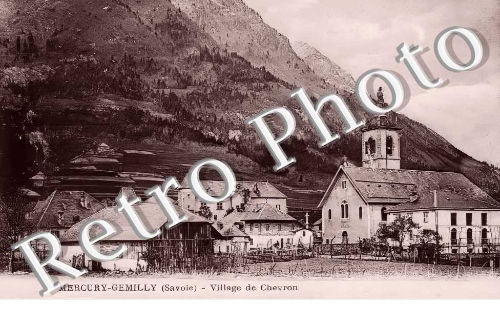 Mercury-Gemilly. Village de Chevron