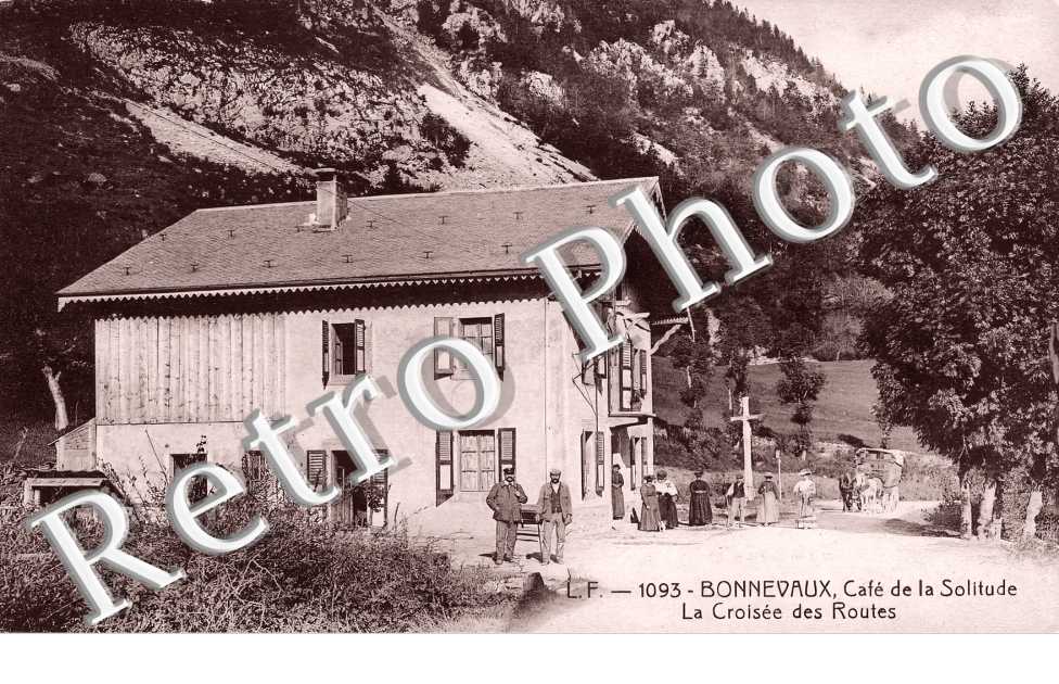 café de la Solitude. La croisée des routes.