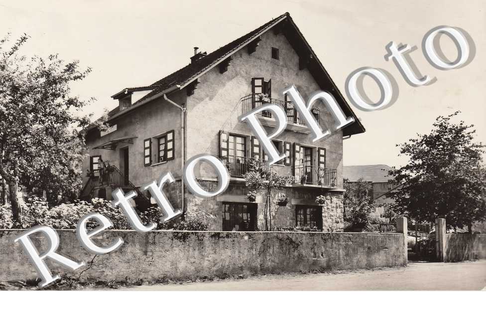 La Pension de Famille de Mme PERTUISET -  Hotel Restaurant
