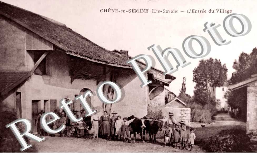 l&#039;entrée du village