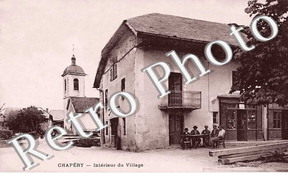 Intérieur du village