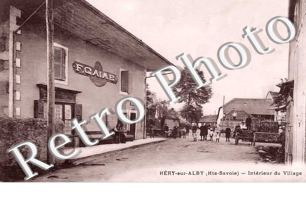 Intérieur du village