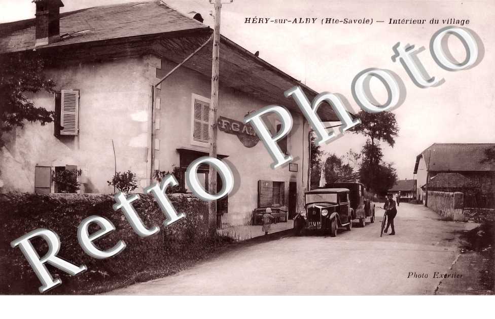 Intérieur du village