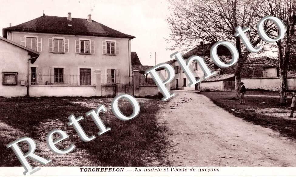 la mairie et l&#039;école de garçons