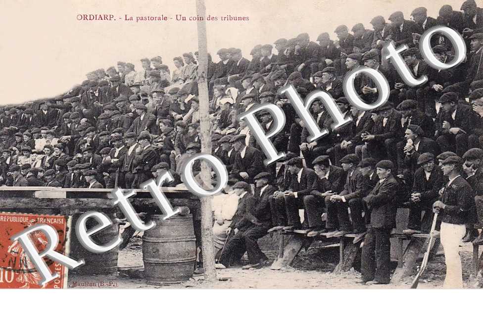 la Pastorale. Un coin des tribunes