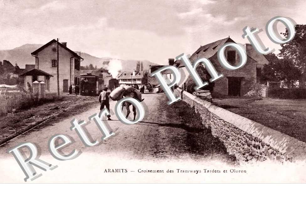 croisement des Tramways Tardets et Oloron