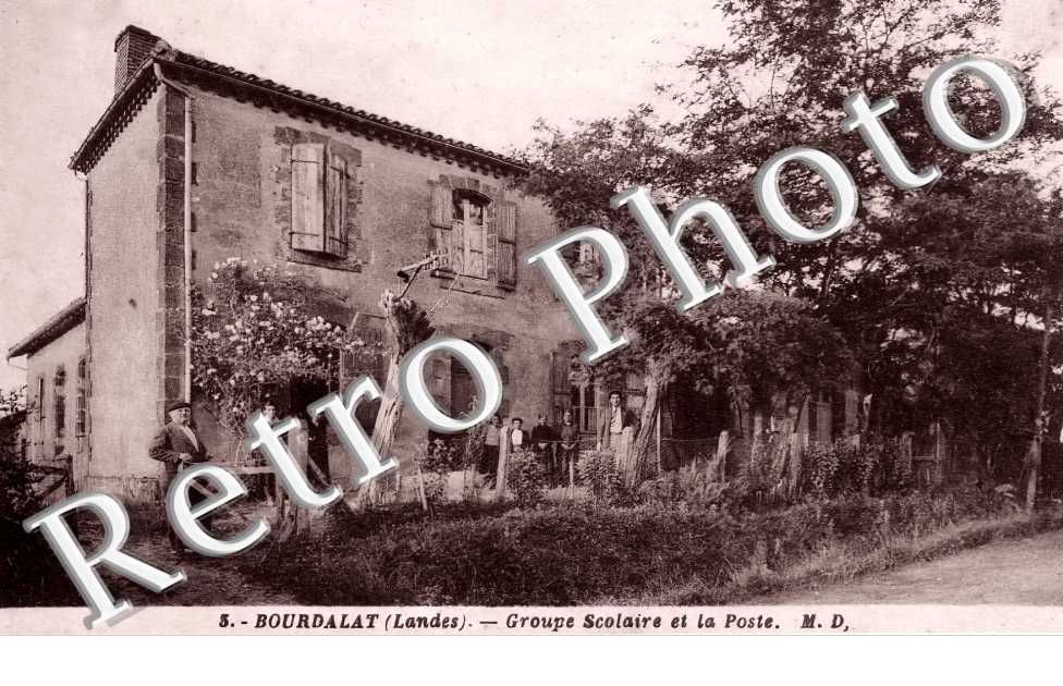 Groupe scolaire et la poste
