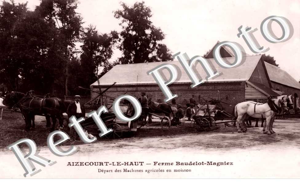 ferme Baudelot-Magniez. Départ des machines agricoles en moisson