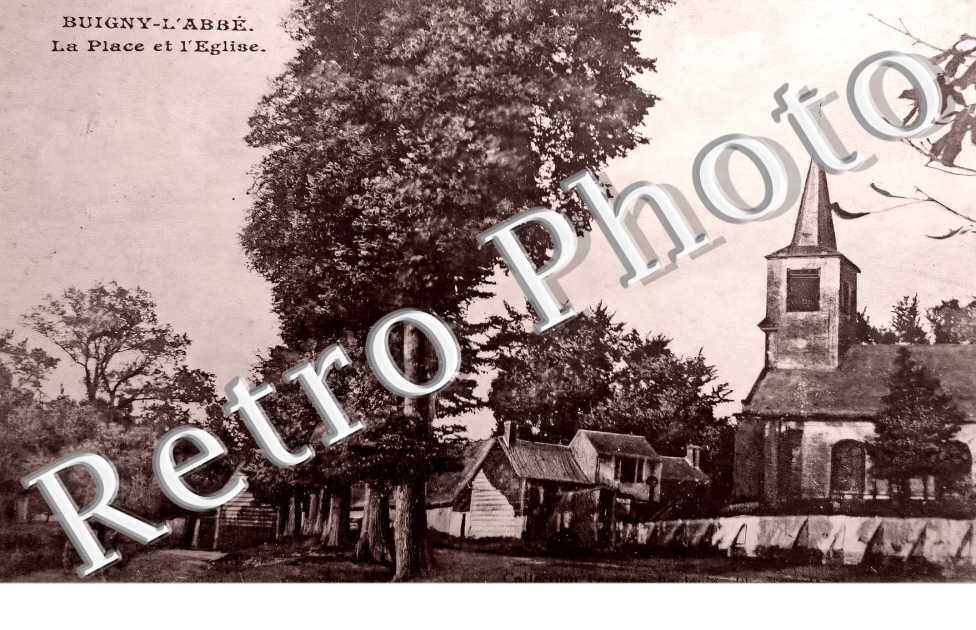 la place et l&#039;église