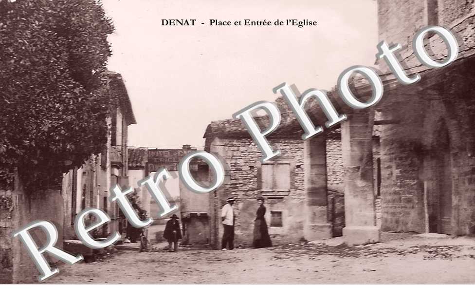 place et entrée de l'église