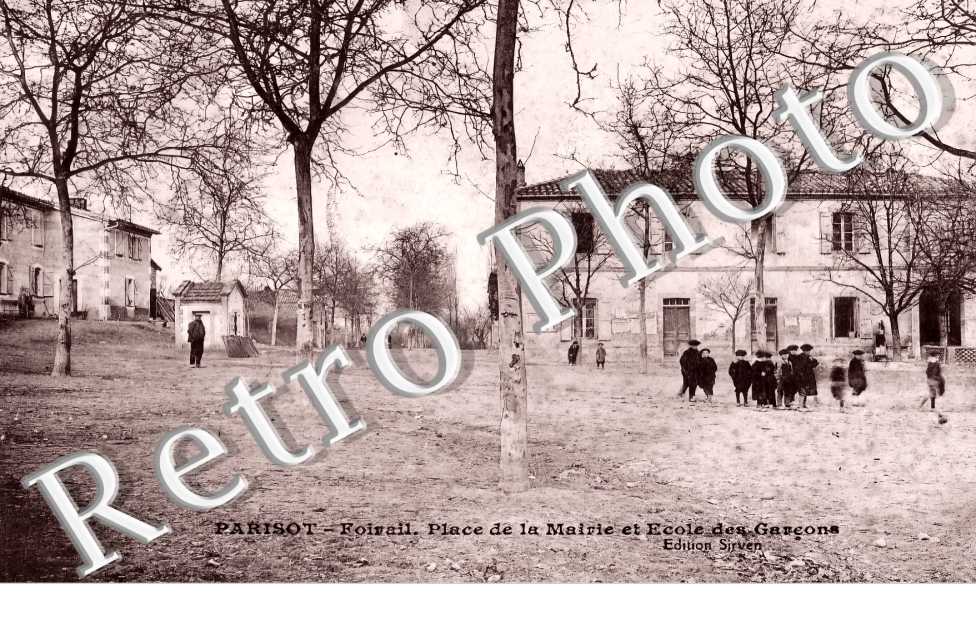 Foirail. Place de la Mairie et Ecole des Garçons