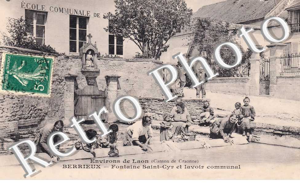 fontaine Saint-Cyr et lavoir communal