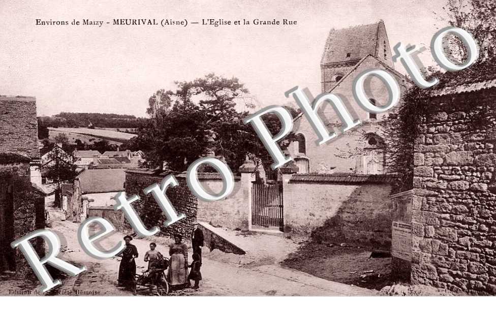 l&#039;église et la grande rue