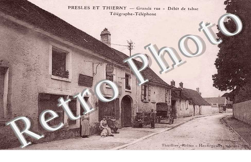 Grande rue. Débit de tabac, télégraphe, téléphone