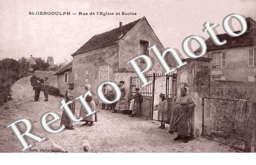 rue de l&#039;Eglise et Ecoles
