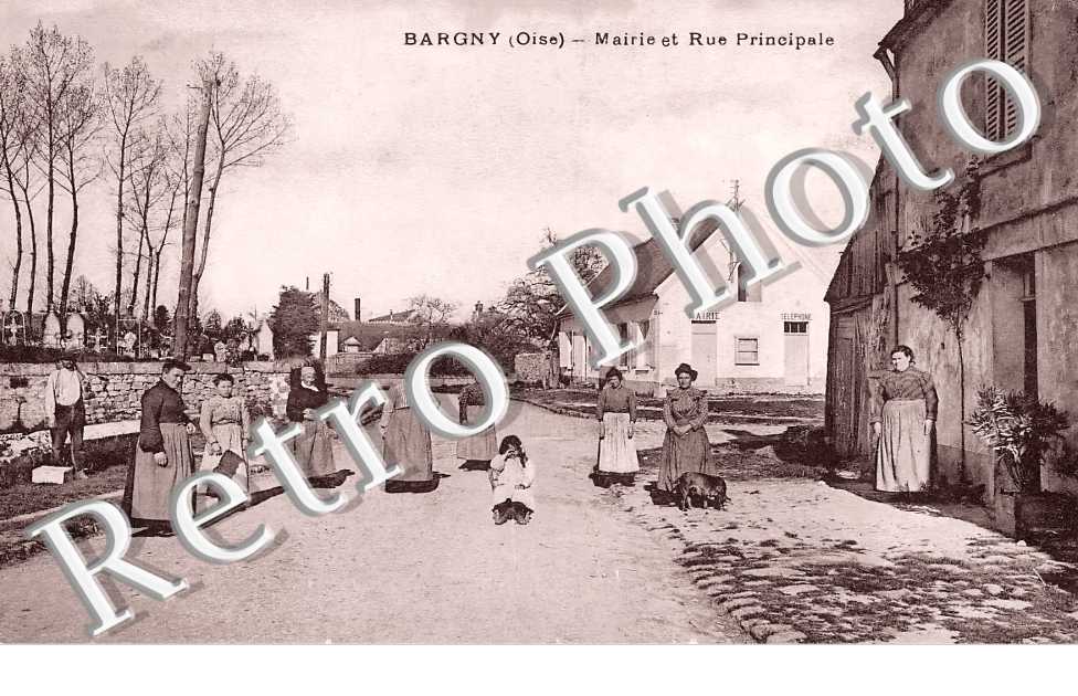 mairie et rue principale