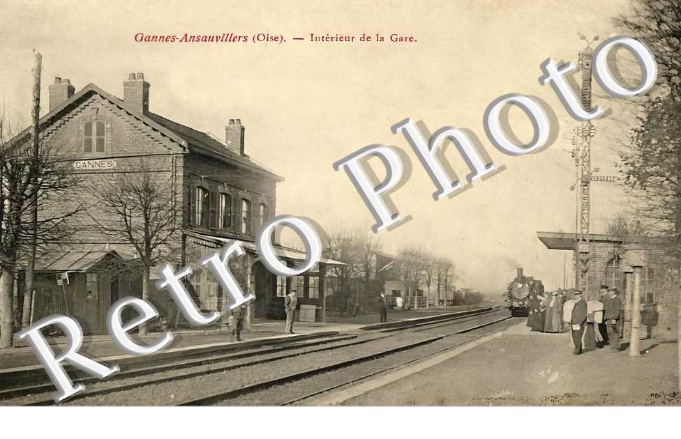 Intérieur de la gare
