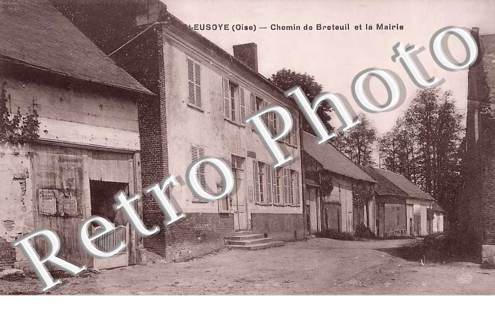 chemin de Breteuil et la Mairie