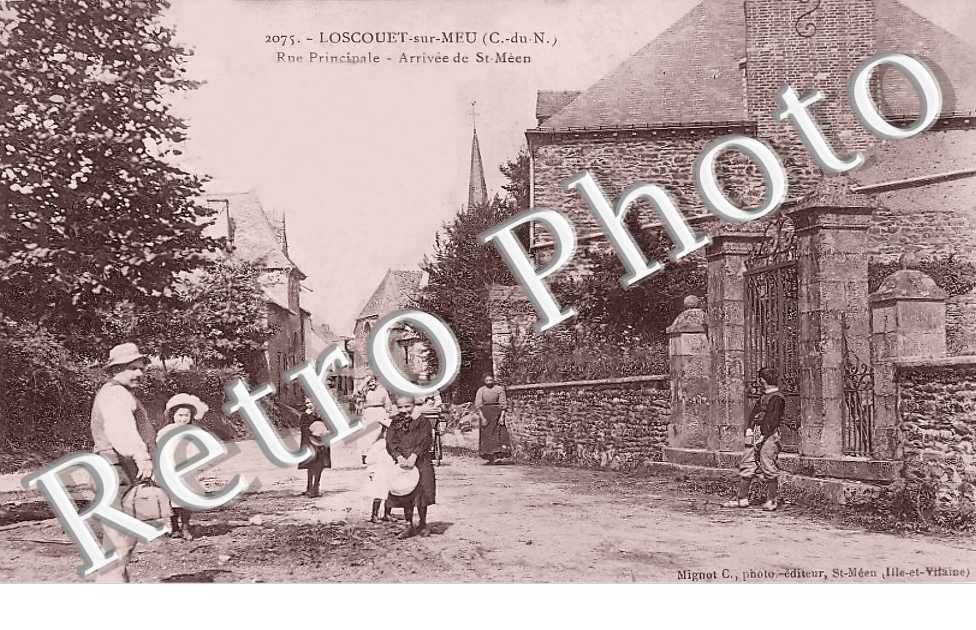 rue principale. Arrivée de St-Méen
