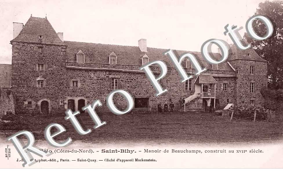 Plélo. Manoir de Beauchamps