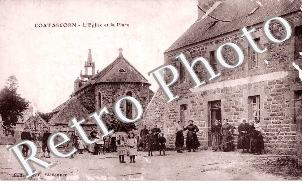 l&#039;église et la place.