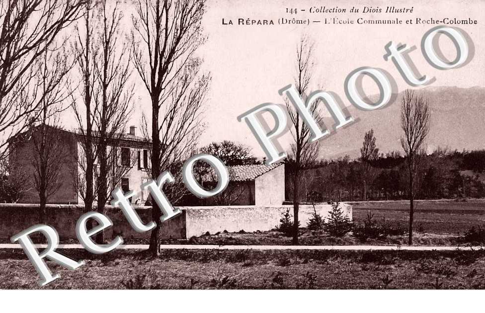 l'école communale et Roche-Colombe