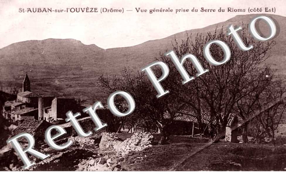vue générale prise du Serre du Rioms